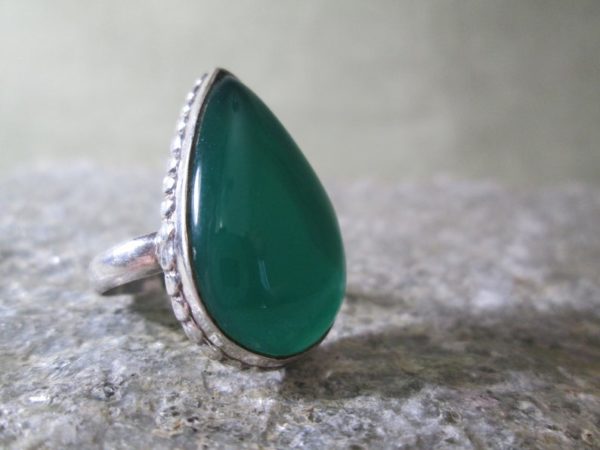 Bespoke Jade Ring TEARDROP Hand Wrought Sterling Silver Size 8 - Image 9